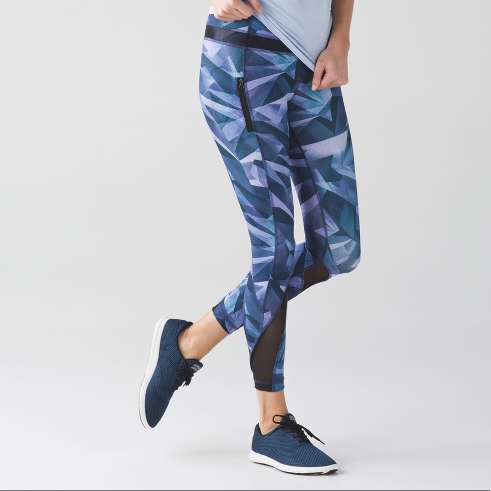 Lululemon 7/8 Inspire Tight II Mesh Pretty Prism 6